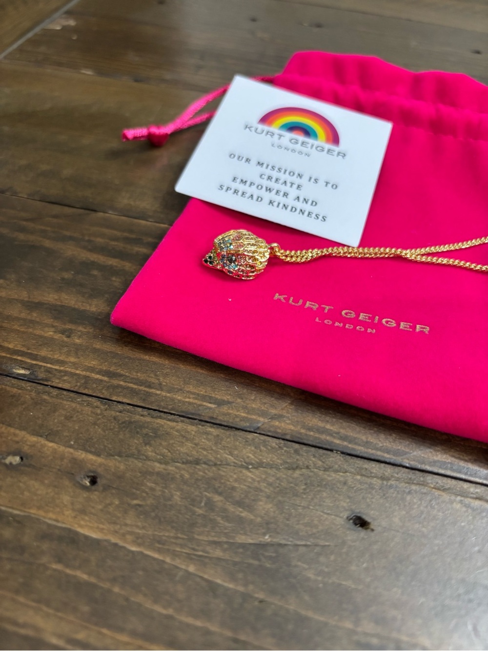 Kurt Geiger London Eagle Pendant Necklace with Dust Bag - Picture 2 of 3